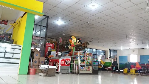 Menghargai Tradisi, Menyambut Masa Depan: Toko Jadi Baru di Cilacap
